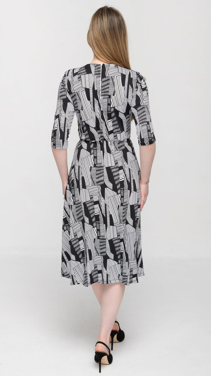 Everything Dress Black & White Geometric Print Dress