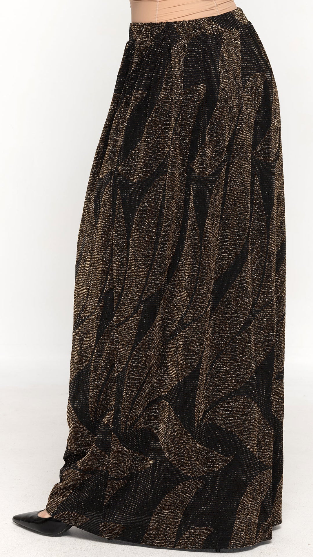 Elegant Maxi Skirt Gold Shimmer